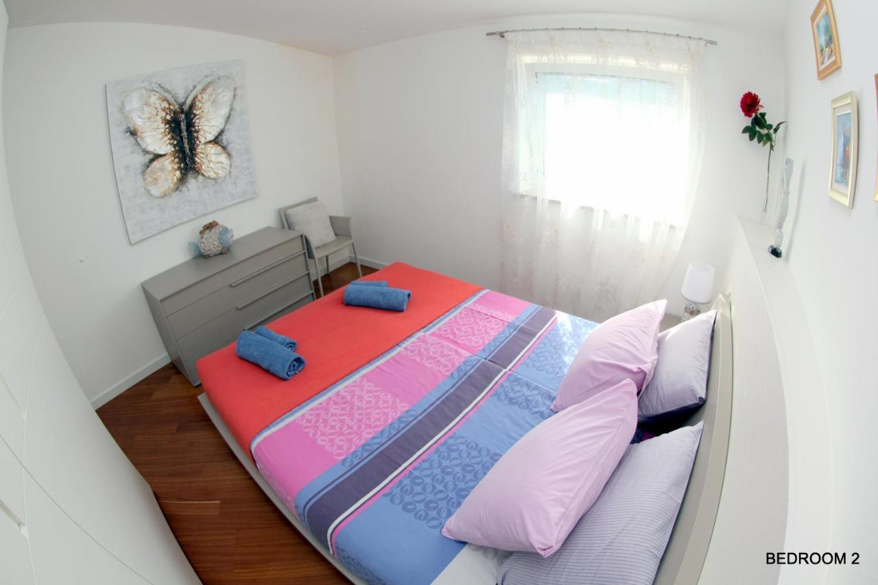 Luxury Marina View Apartment Изола Экстерьер фото